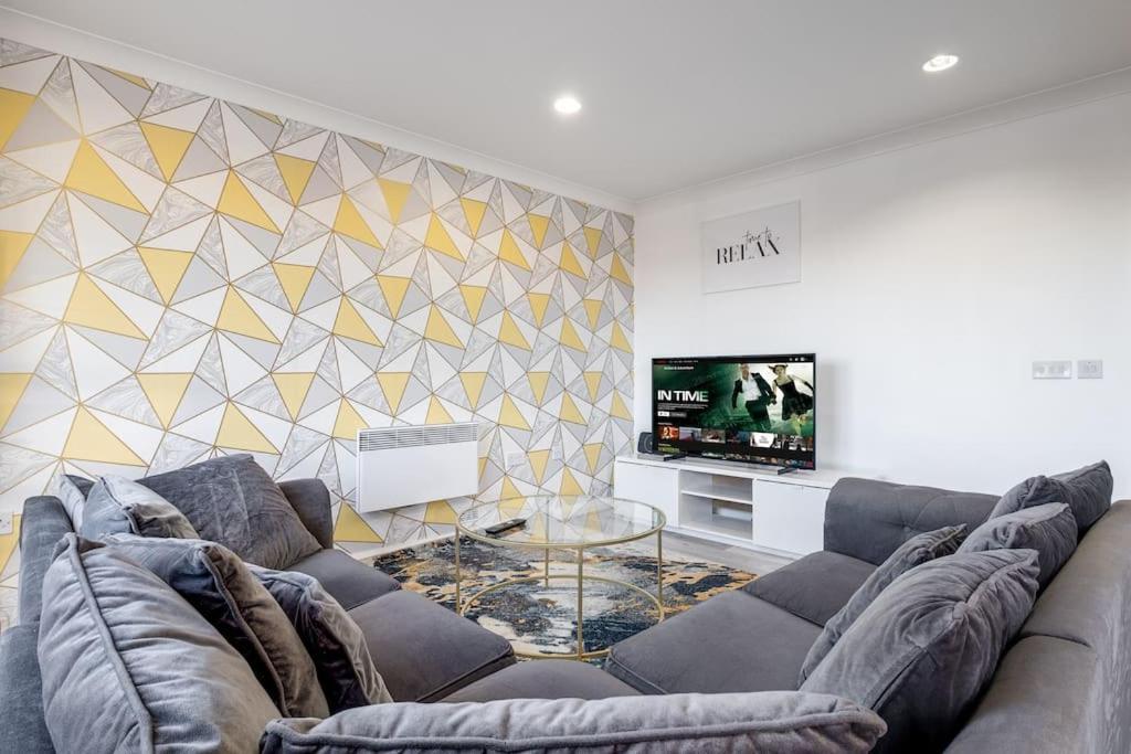 Ebra Stays - Luxury 2 Bedroom Apartment - 버밍엄 외부 사진