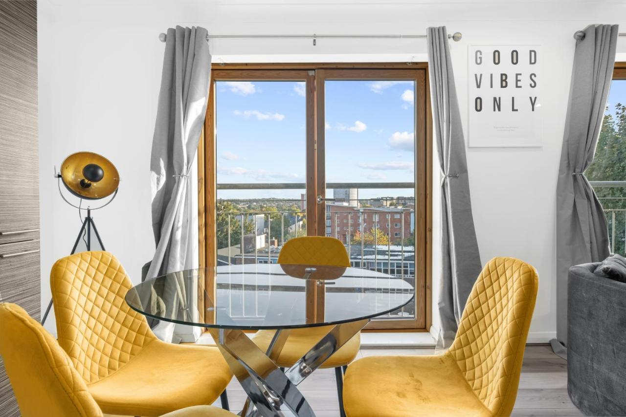 Ebra Stays - Luxury 2 Bedroom Apartment - 버밍엄 외부 사진
