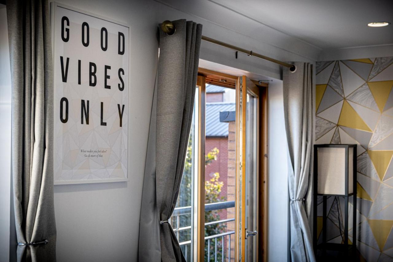 Ebra Stays - Luxury 2 Bedroom Apartment - 버밍엄 외부 사진